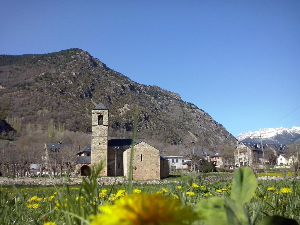 Casa Rural La Comella Apartment Barruera Exterior photo